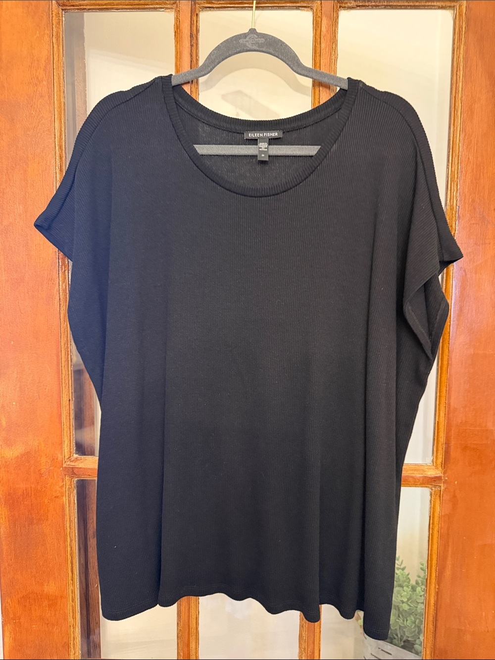 Eileen Fisher Black Rib-Knit Short Sleeve Scoop Top Size 2x Excellent condition